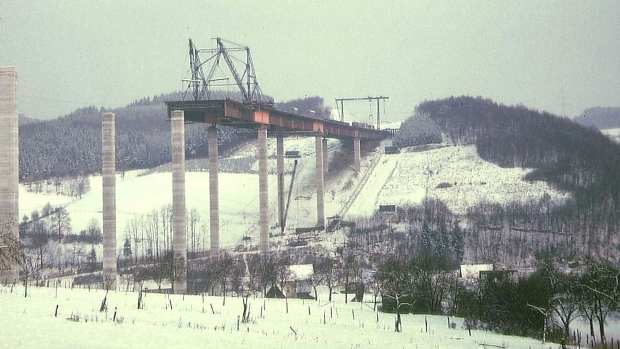Die Wiehltalbrücke im Bau vor 55 Jahren.