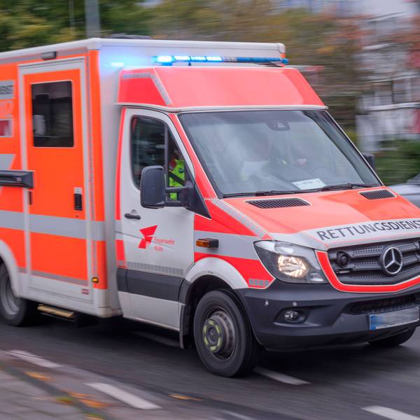 Ein Rettungswagen im Einsatz (Symbolfoto).