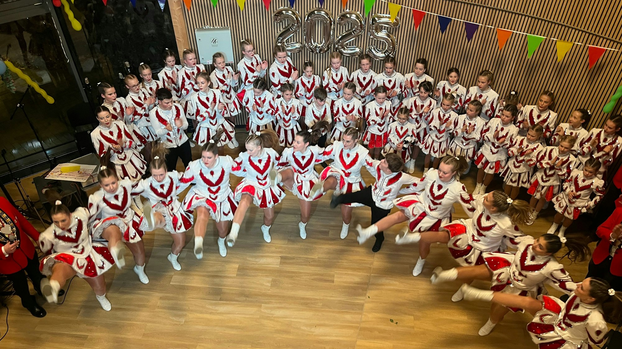 Im Sibylla-Hospiz fand die erste Karnevalssitzung Jeck im Hospiz statt.