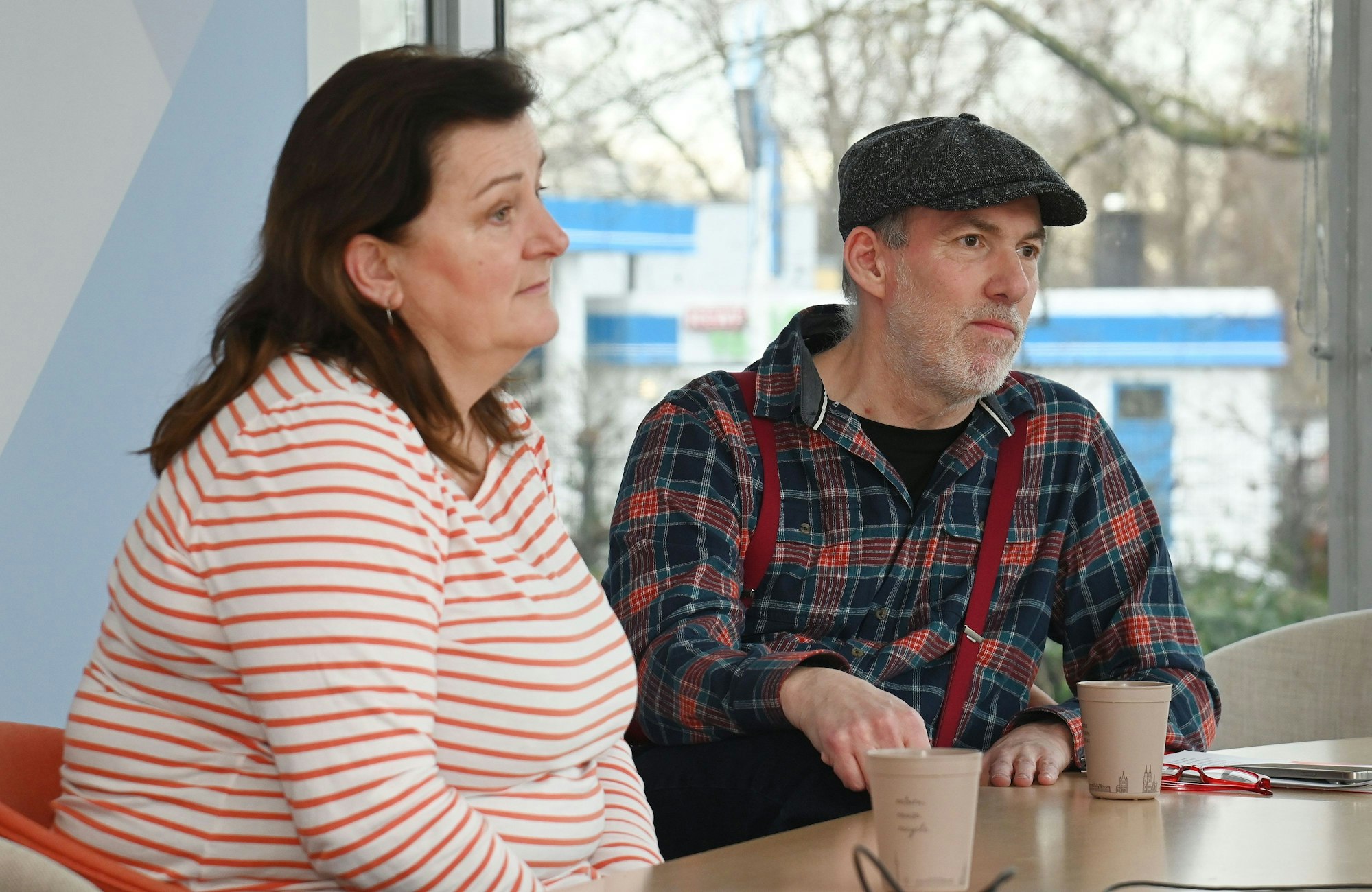 Jan Krauthäuser (Humba) und Maureen Wolf (Oma Kleinmann) über den Runden Tisch Karneval und Alternativideen zur Zülpicher Straße.