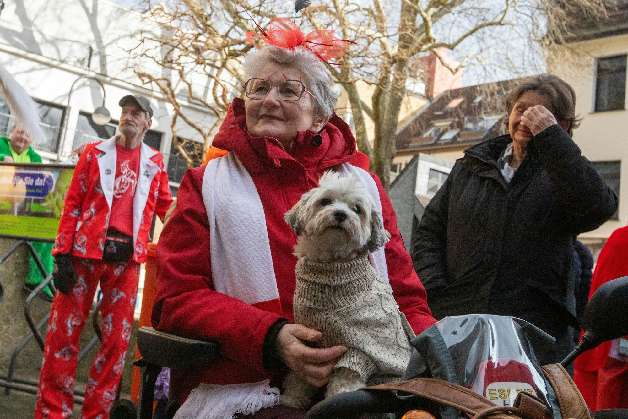Tierisch jeck an Weiberfatsnacht in Porz.