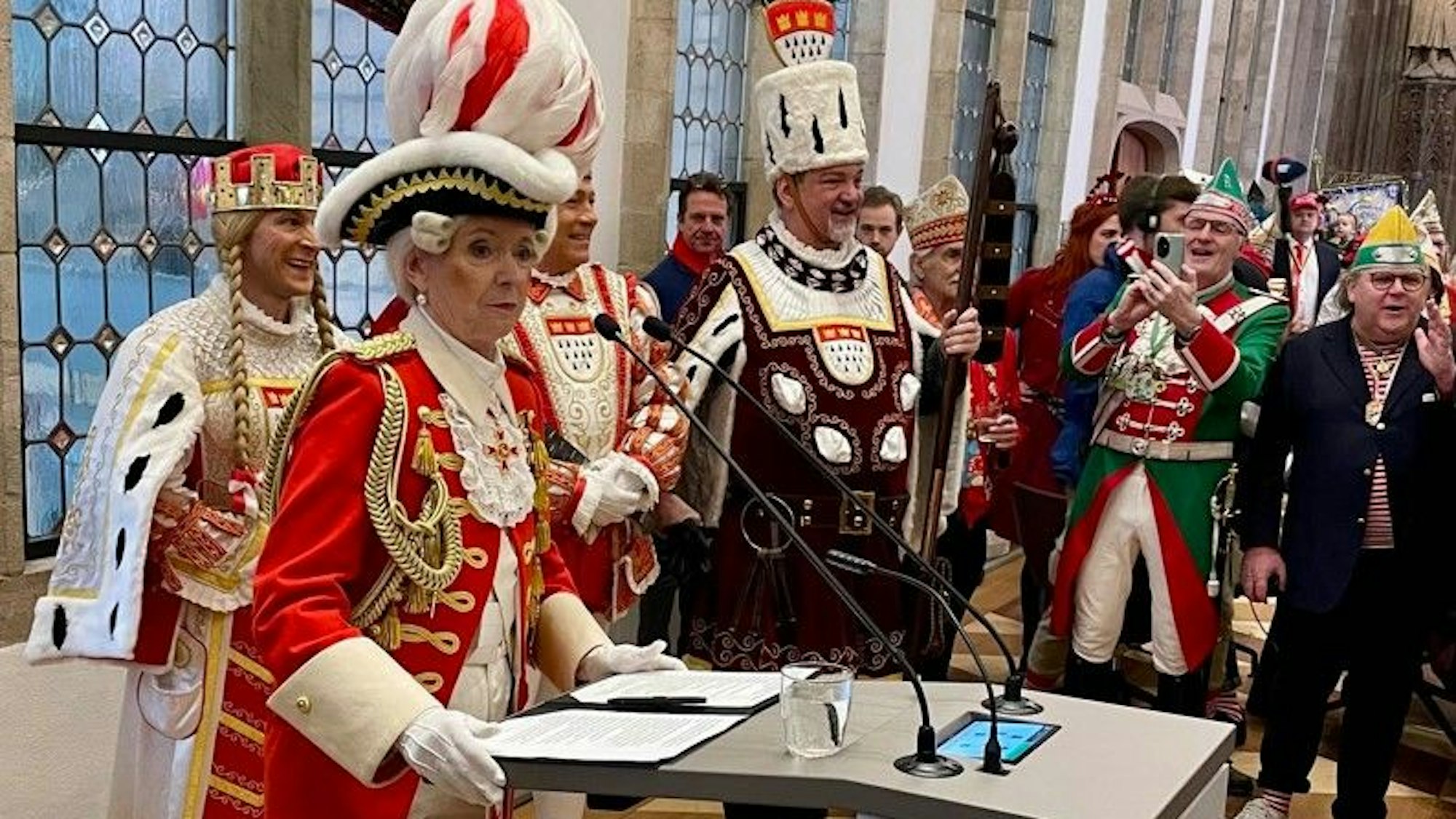 OB Henriette Reker beim Empfang des Dreigestirns im Kölner Rathaus
