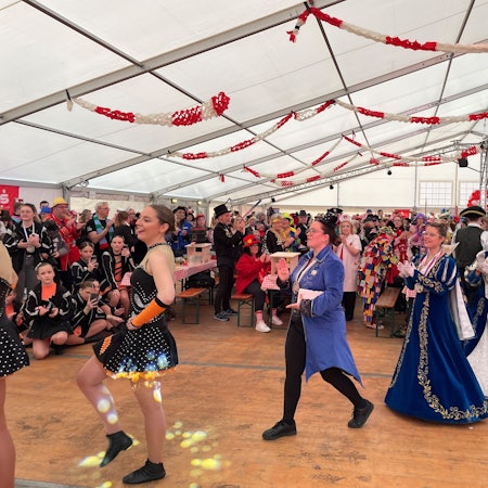 Rathaussturm 2025 in Leichlingen: In diesem Jahr gibt es einen neuen Betreiber des Festzelts.