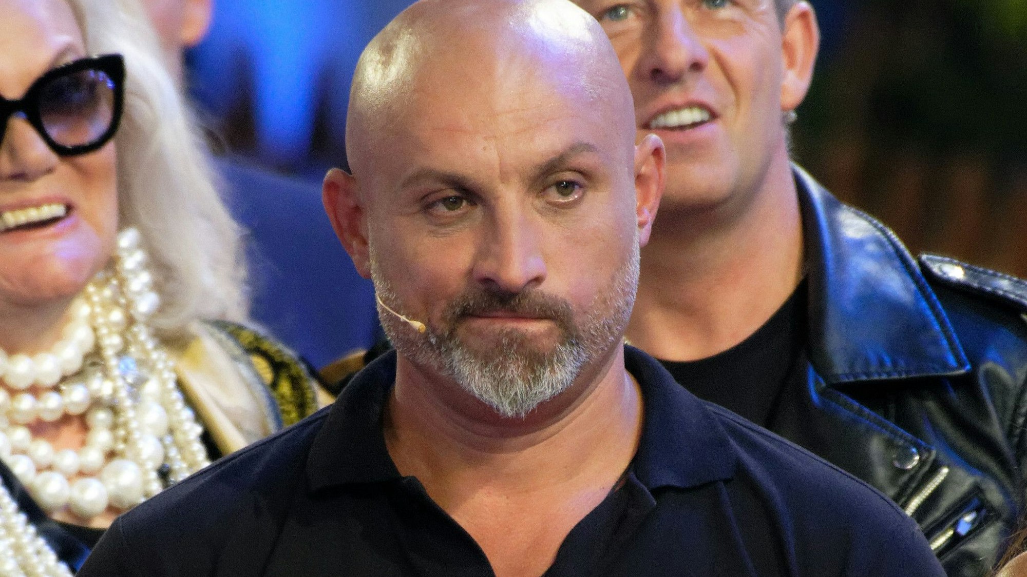 Zlatko steht beim Finale der Sat.1-Show „Promi Big Brother“ im Studio.