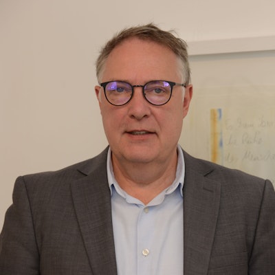 Ein Porträtbild.