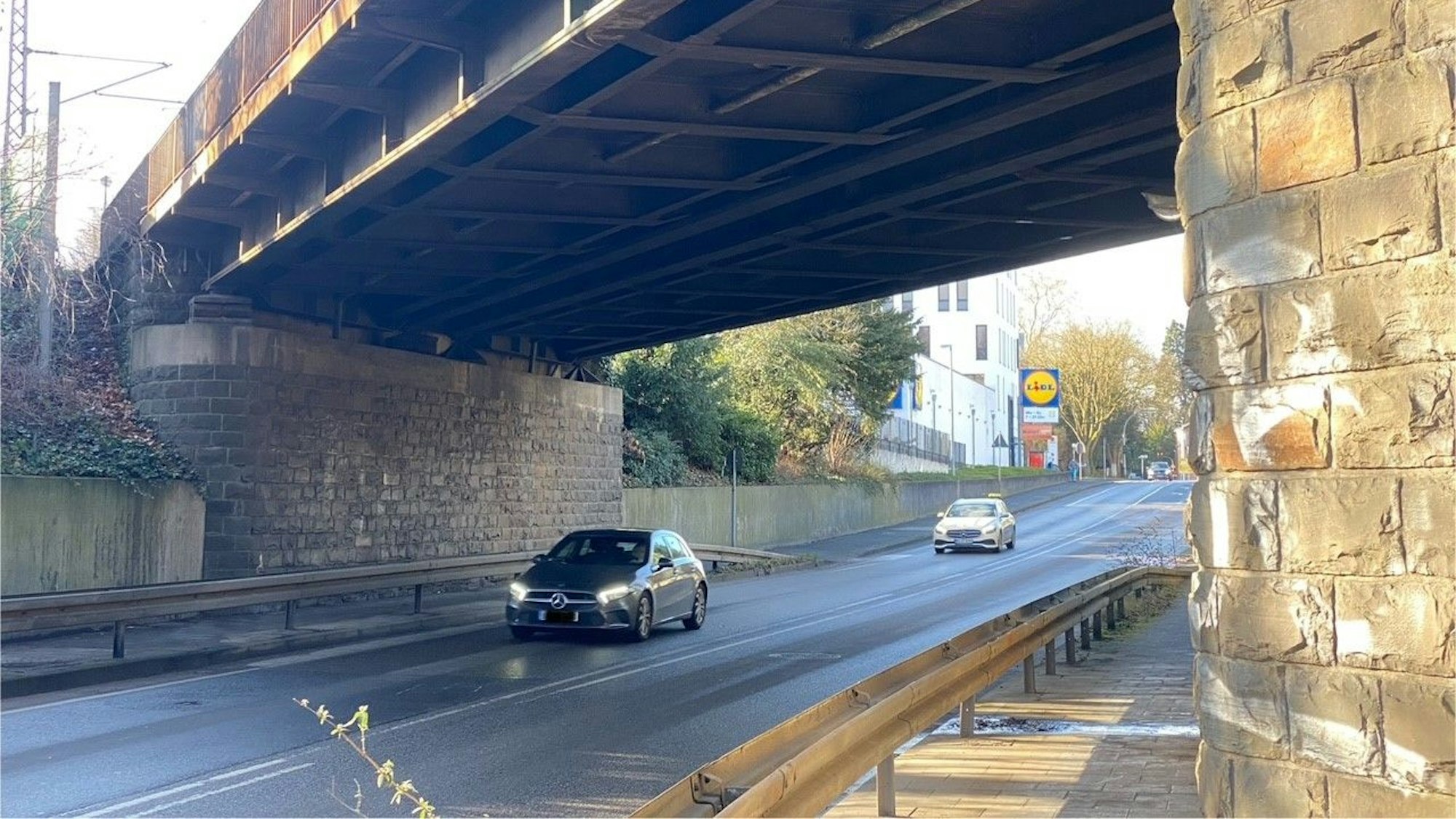 Zu sehen ist die Kölnstraße.