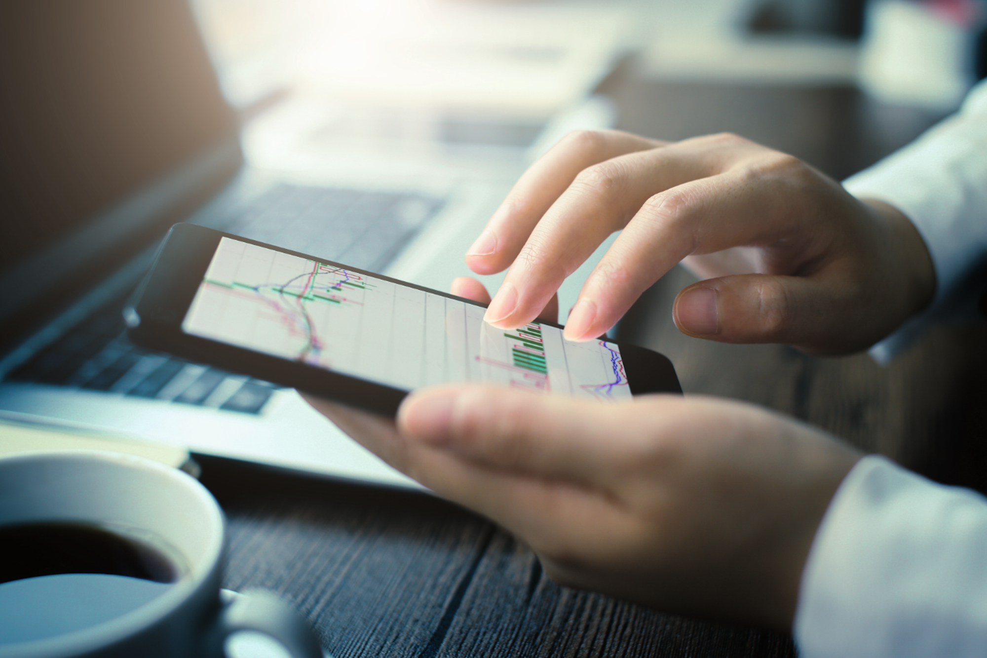 Robo-Advisor auf Smartphone.
