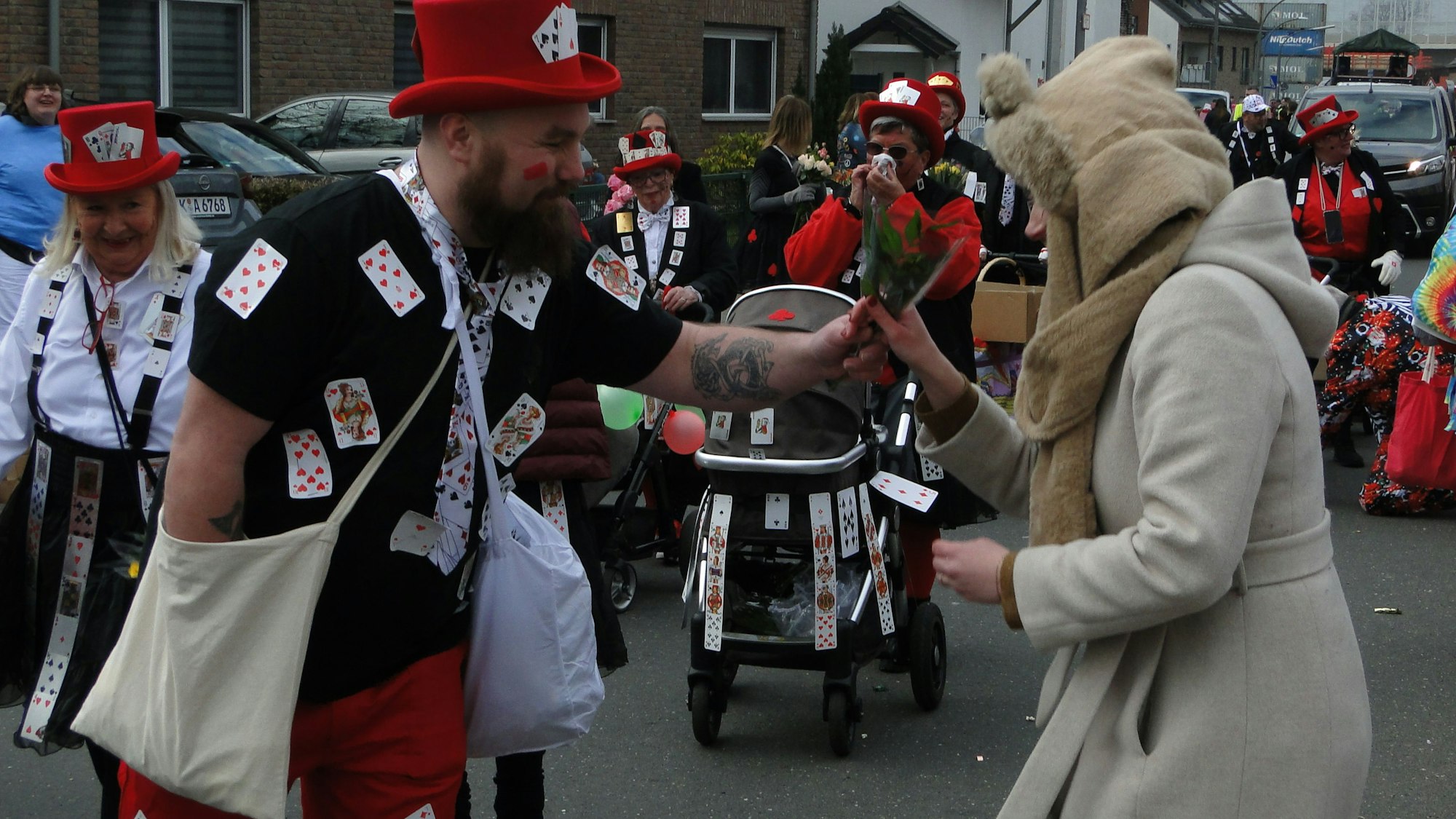 Im Veedelszug in Merkenich war die Stimmung blendend.