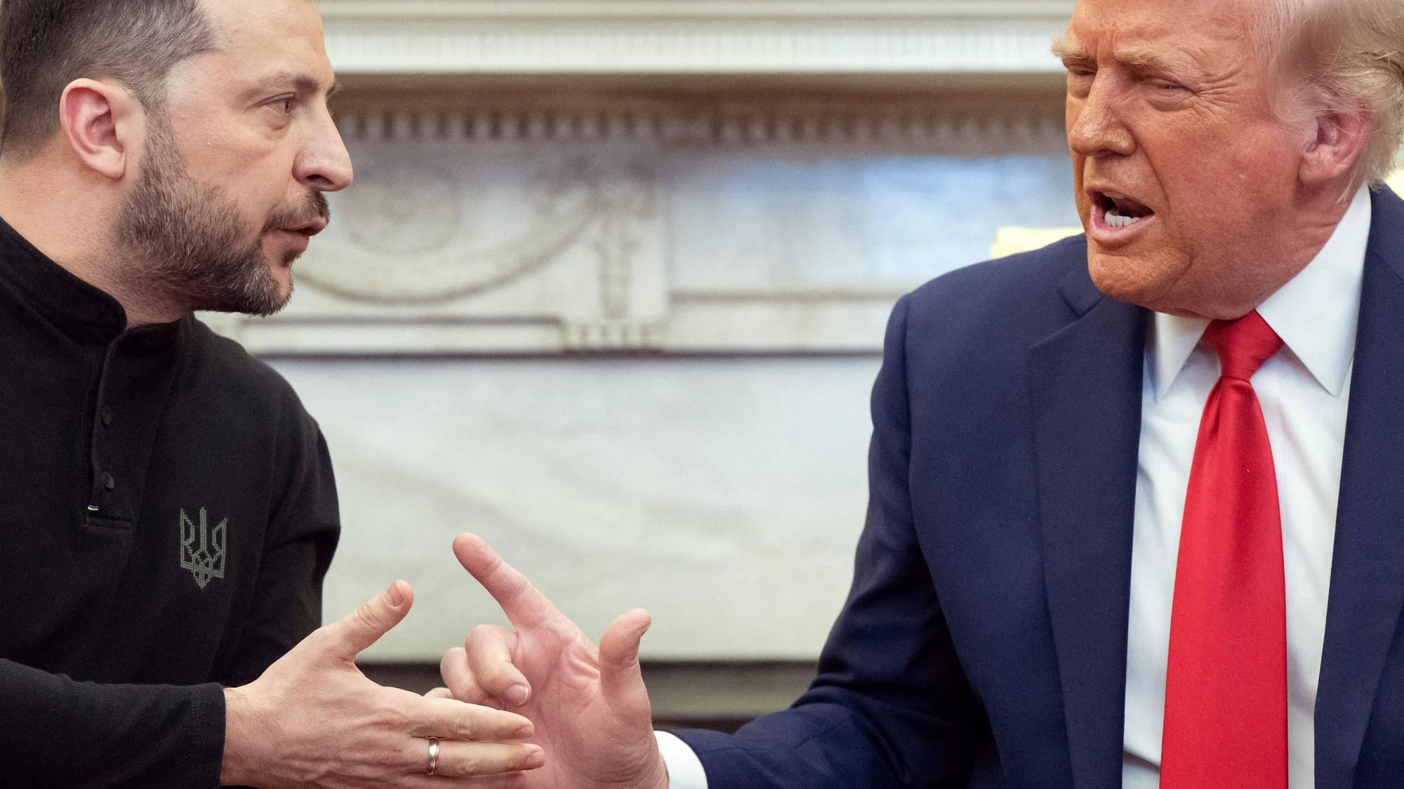 US-Präsiden Trumo und Präsident Selenskyj im Oval Office.