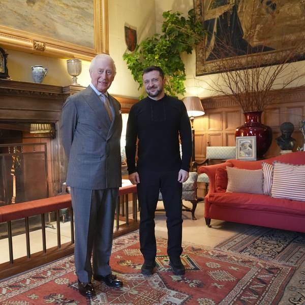 König Charles III. von Großbritannien empfängt den ukrainischen Präsidenten Wolodymyr Selenskyj auf dem Landsitz Sandringham in Norfolk.