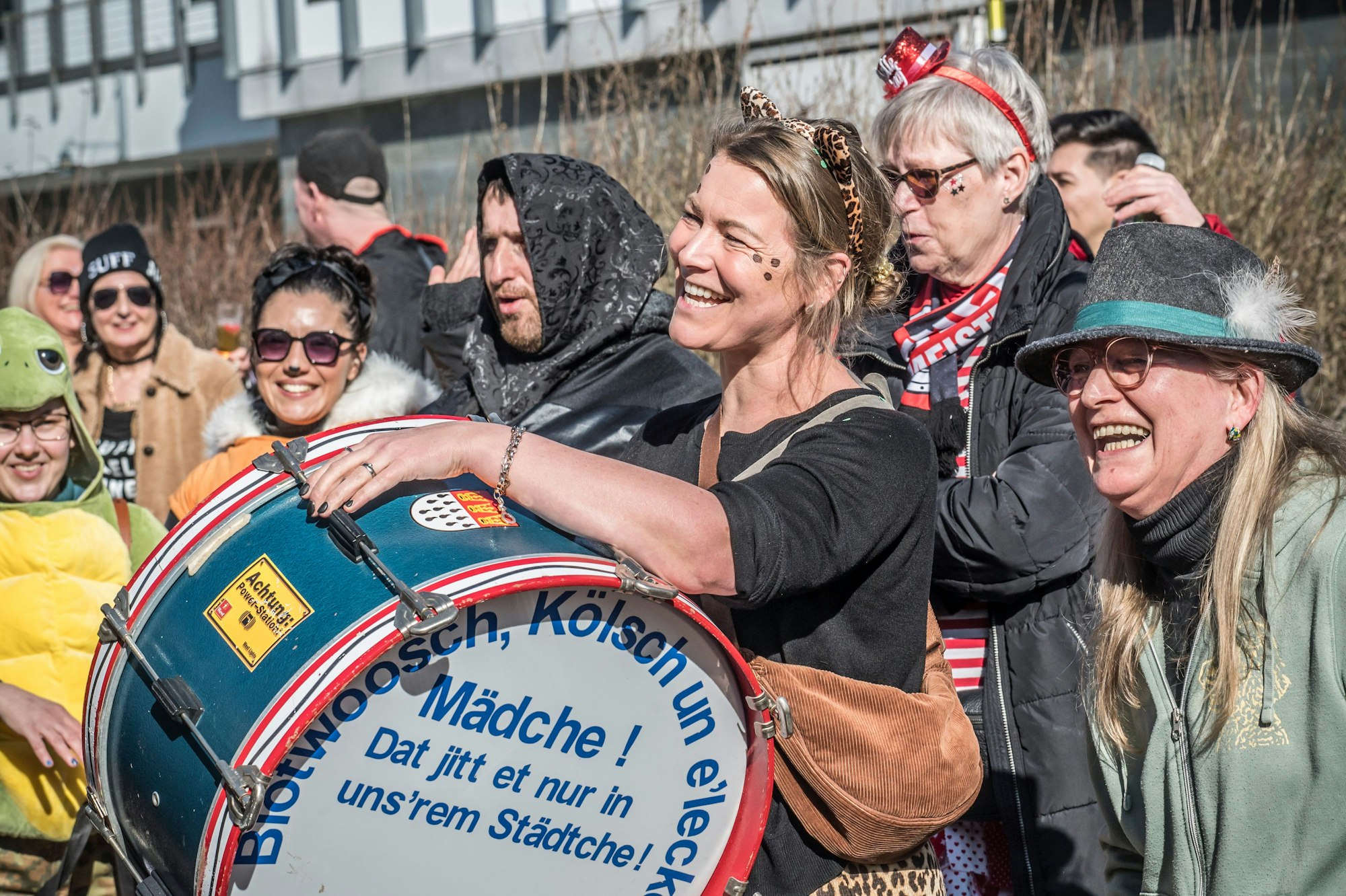 Der Wiesdorfer Zoch am Karnevalssonntag. Foto: Ralf Krieger