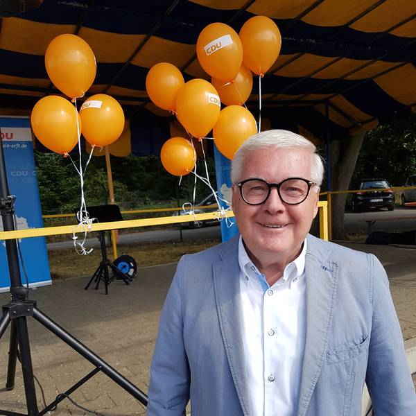 Zu sehen ist Wolfgang Poschmann.
