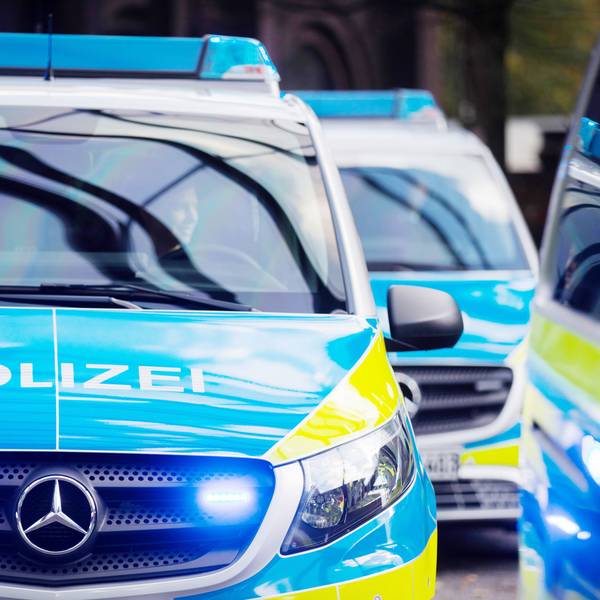Ein Streifenwagen der Polizei (Symbolbild).