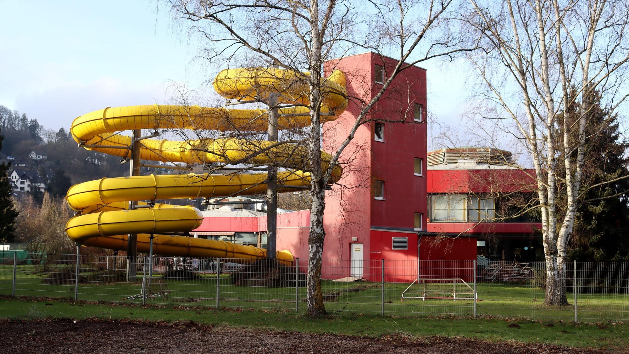 Die Rückansicht des Eifelbades in Bad Münstereifel.