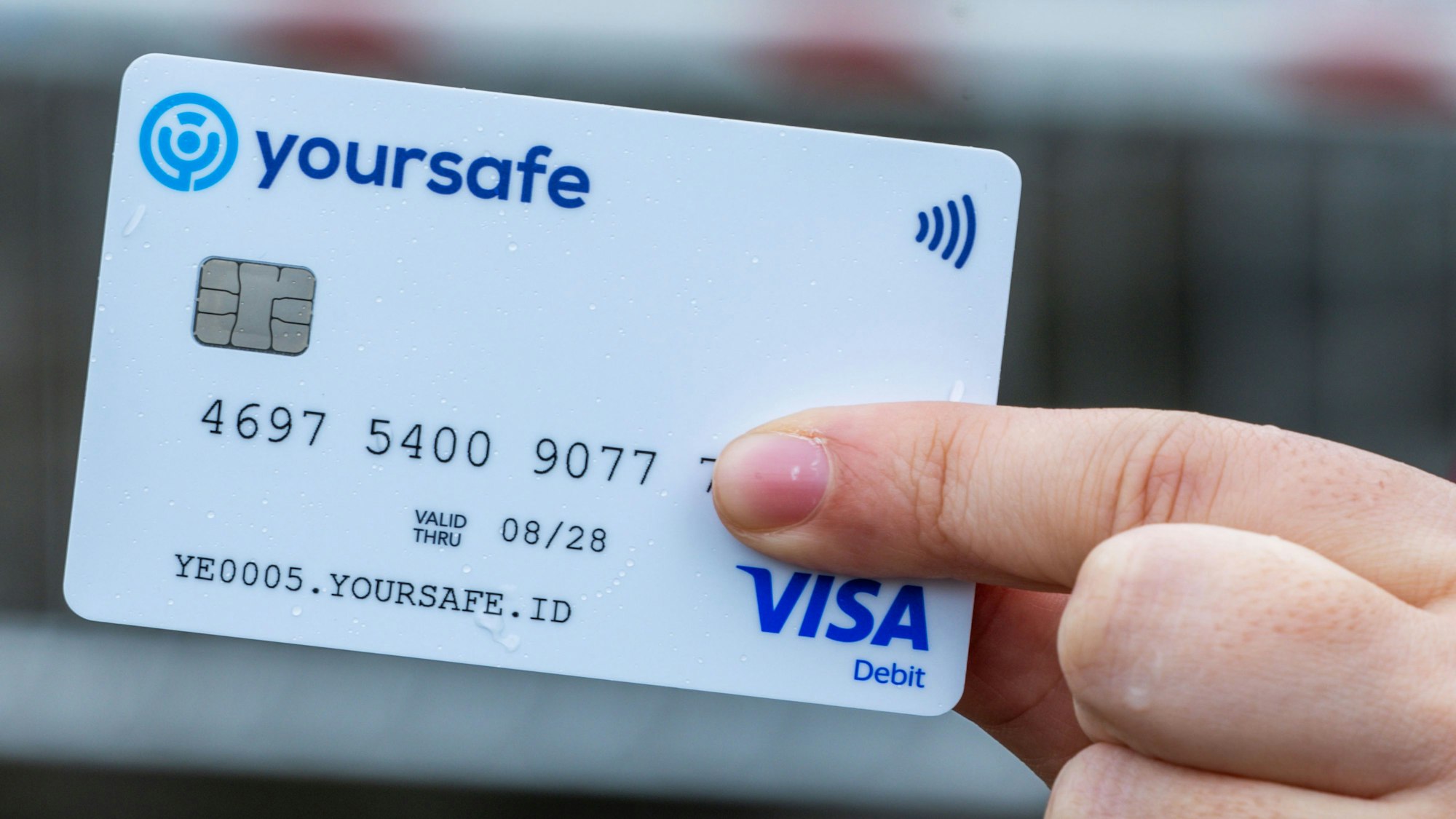 Eine Bezahlkarte für Asylbewerber.