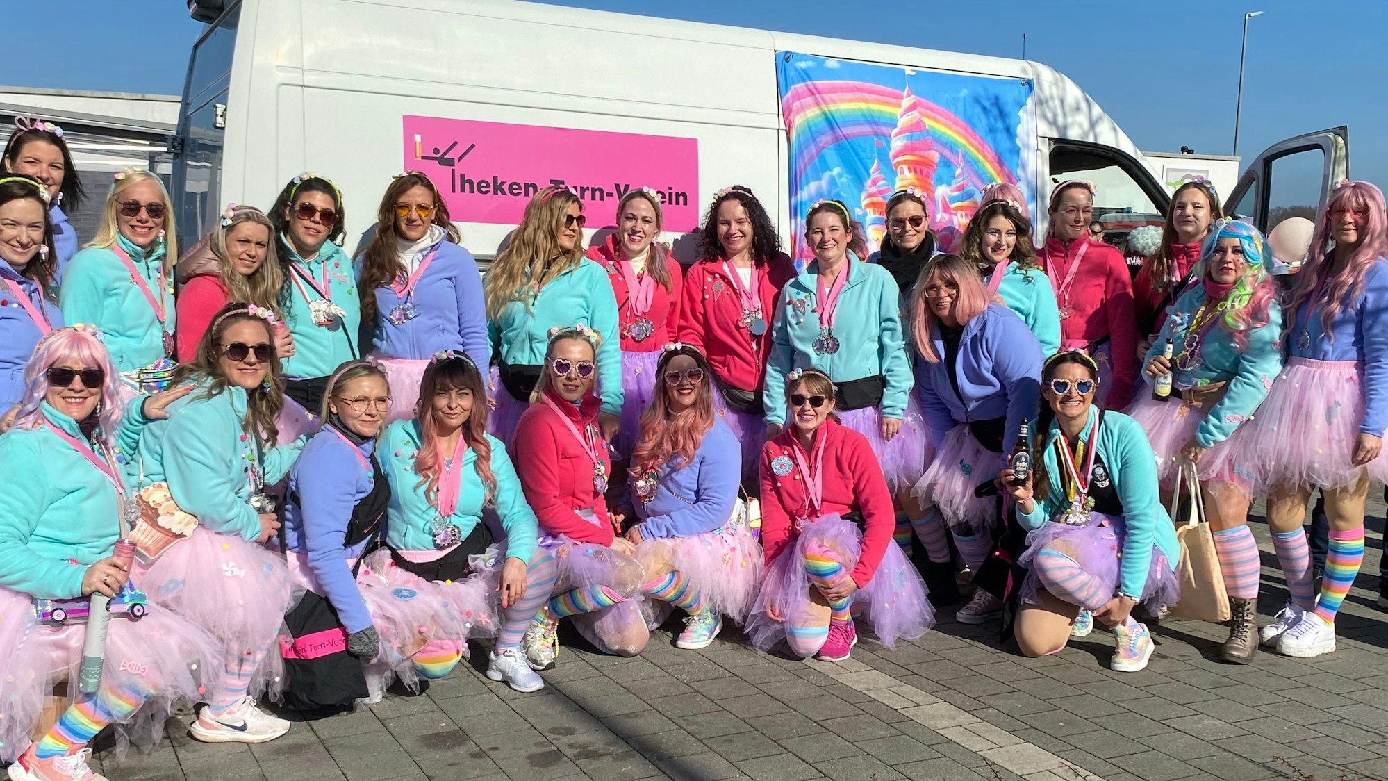 Das Foto zeigt den Theken-Turn-Verein aus Heiligenhaus