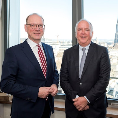 Netcologne-Chef Timo von Lepel (l.) und Arbeitgeberpräsident Gunnar Herrmann