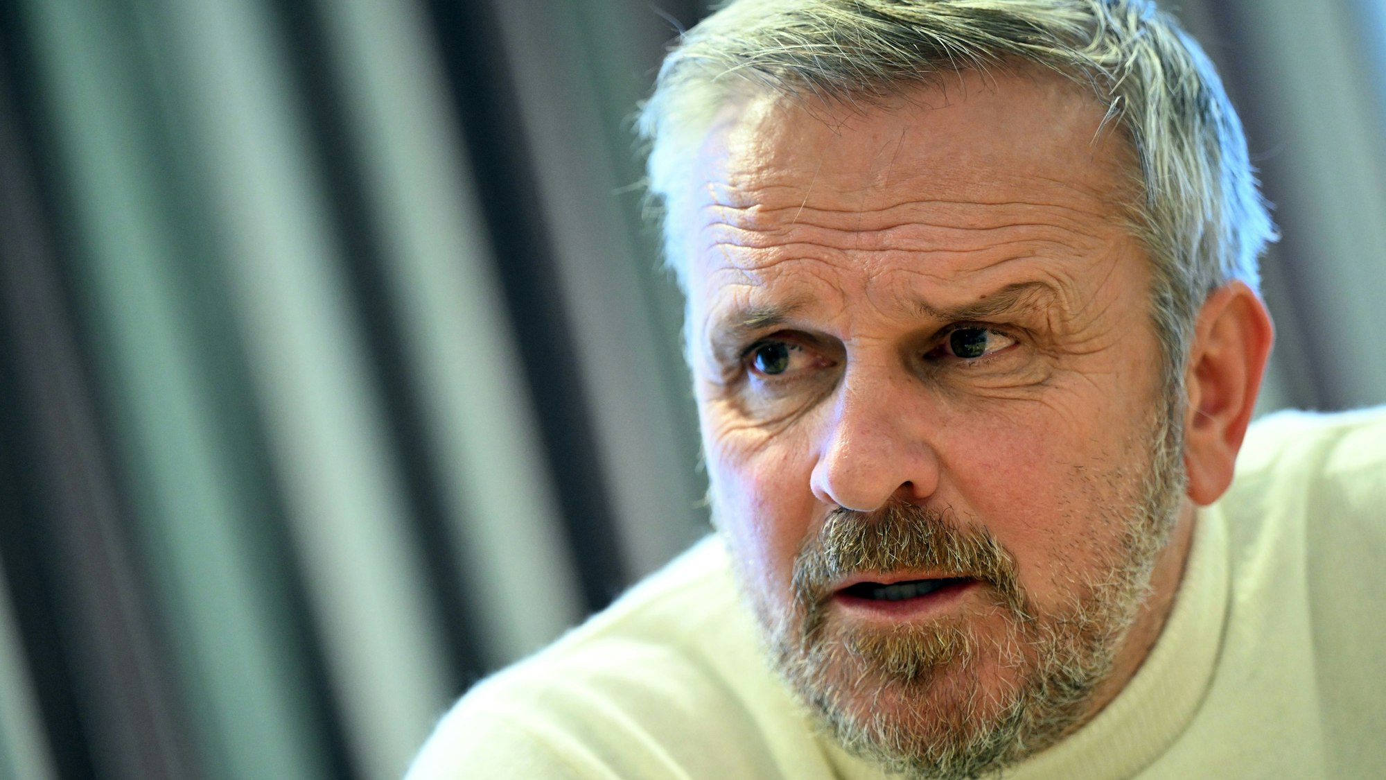 Er glaubt an ein enges Rennen um den Einzug ins Viertelfinale der Champions League: Dietmar Hamann, ehemaliger Fußballer und Sky-Experte