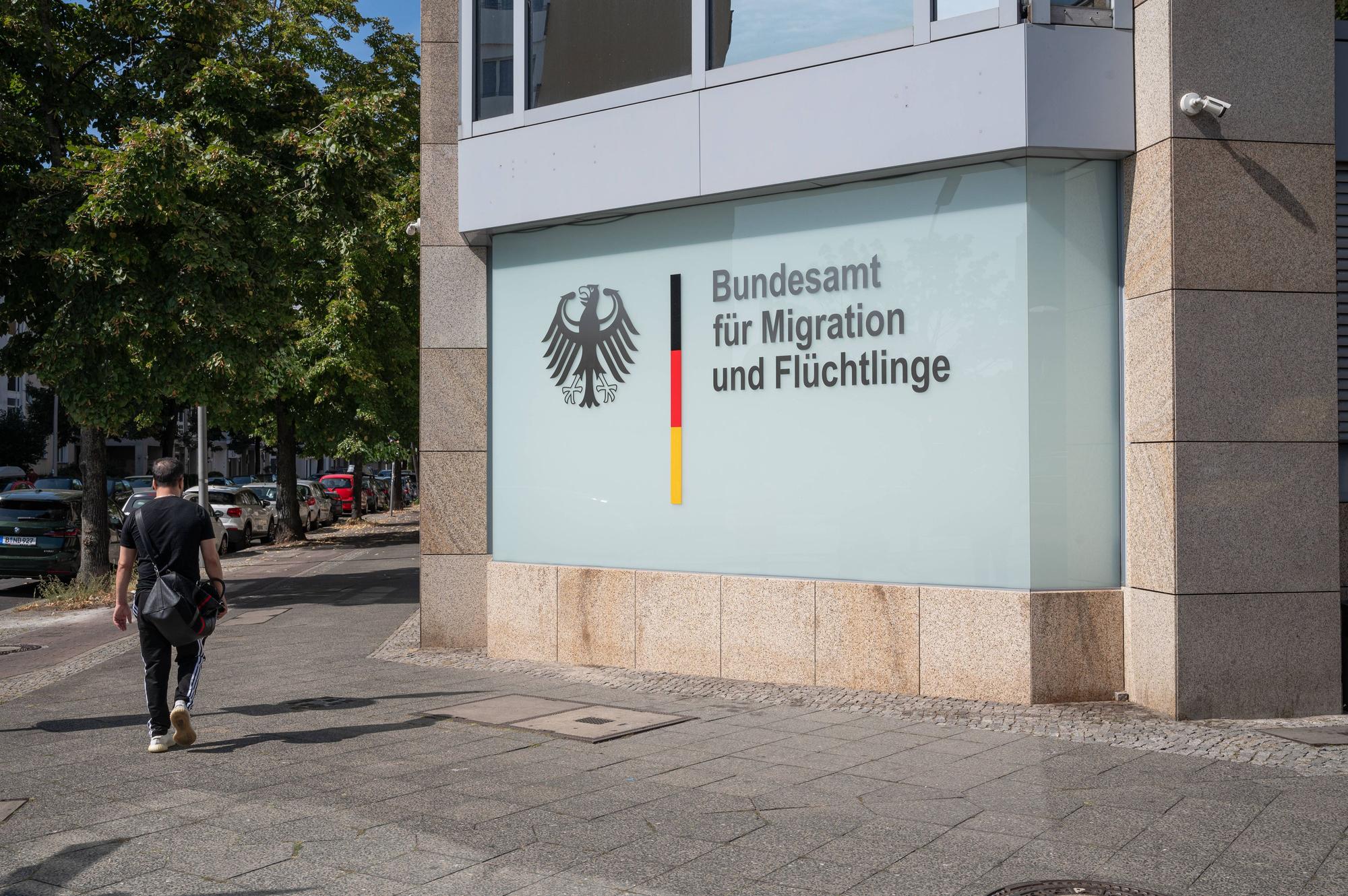 Das Bild zeigt die Berliner Aussenstelle des Bundesamtes für Migration und Flüchtlinge.