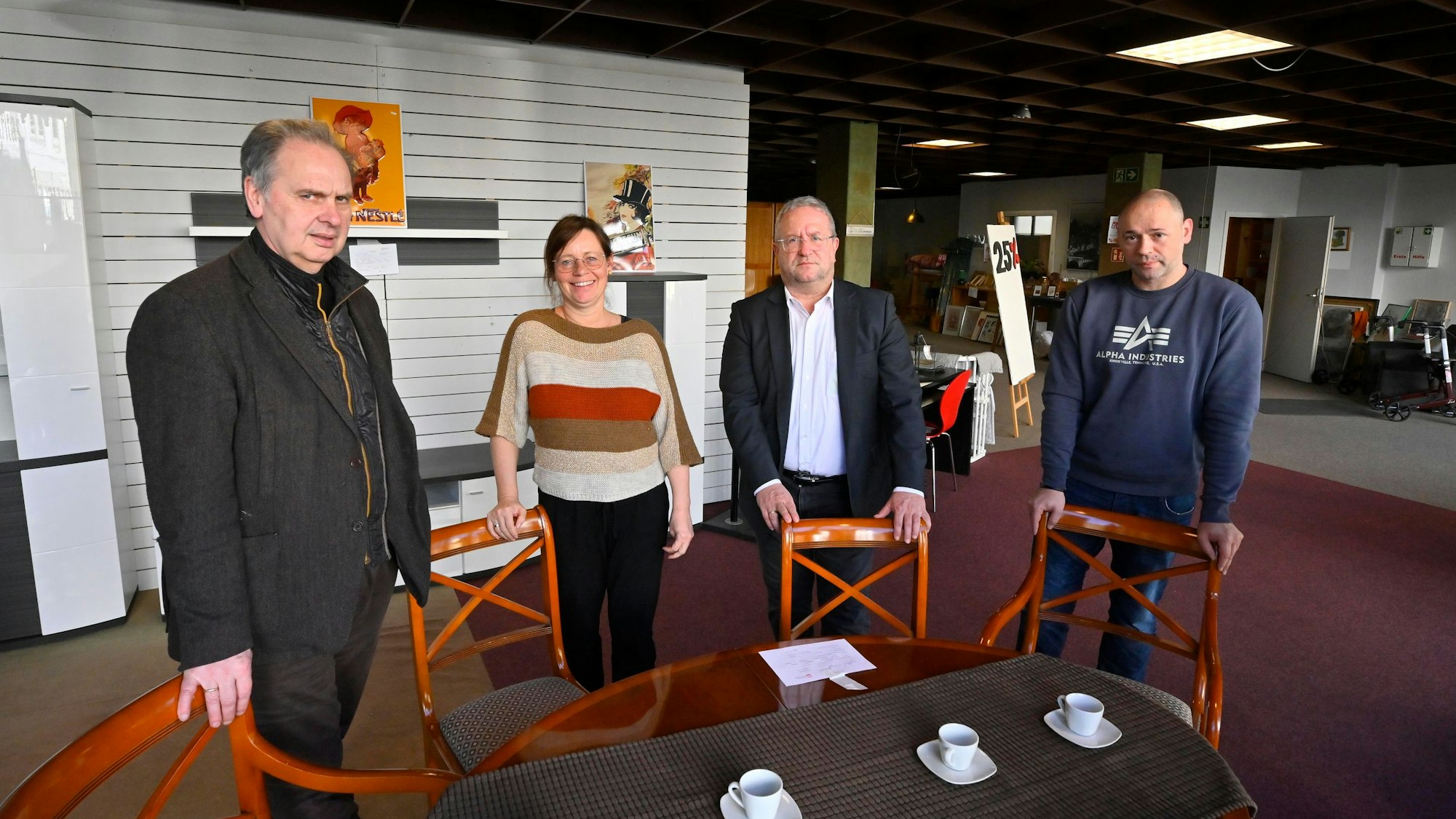 Peter Rothausen, Birgit Pfister, Andreas Rostalski und Markus Augsburger (von links) berichteten beim Termin in Mühlenseßmar.