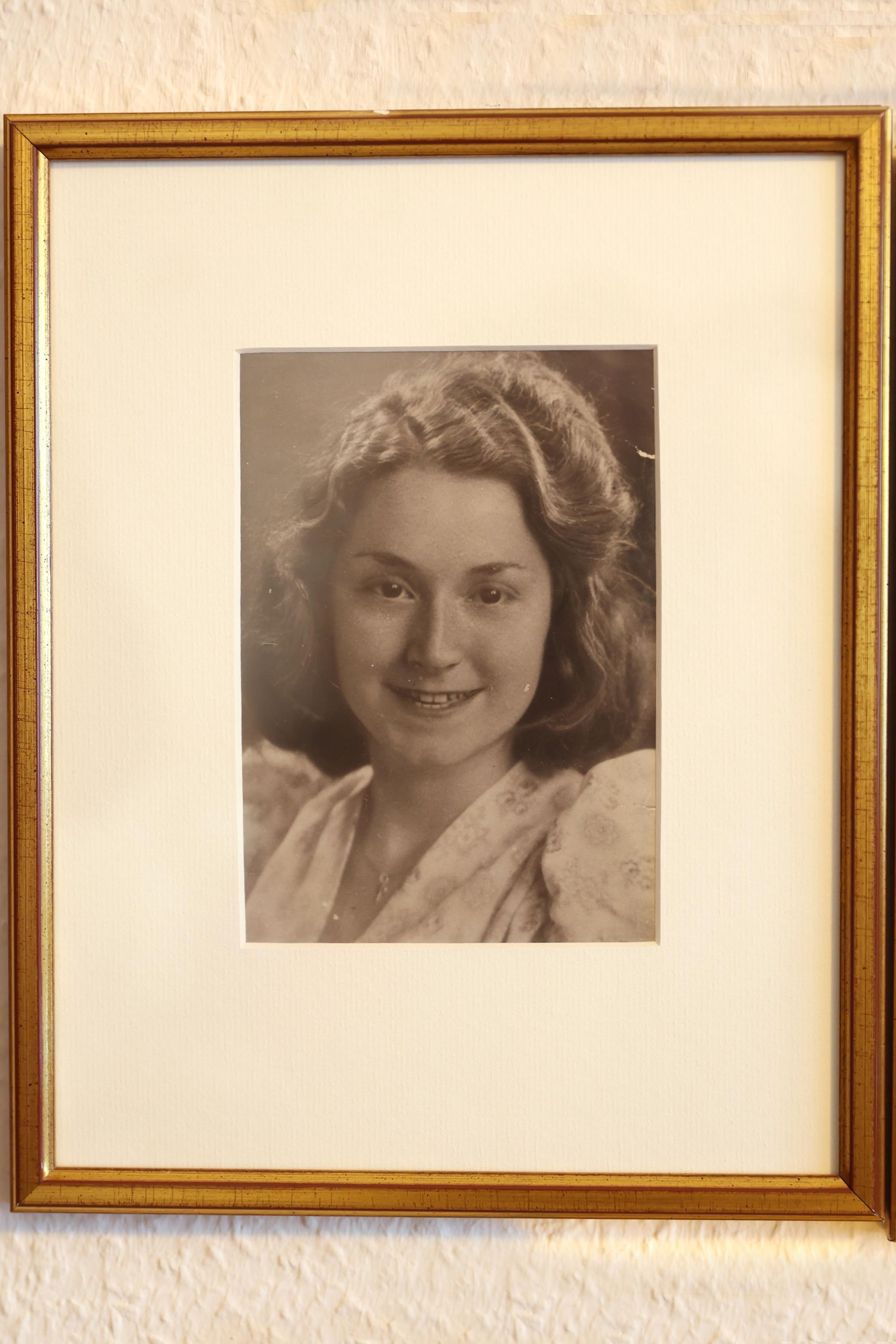 05.03.2025
Köln:
100-jährige Lydia Mörs aus Rodenkircchen Plattes Lehren aus 100 Jahren Leben –
„Mach' dich nie finanziell abhängig“
Foto: Martina Goyert