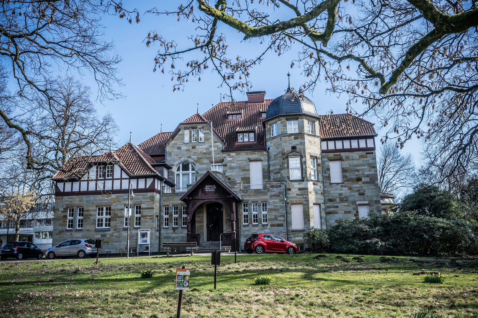 Die Villa Römer ist der Sitz von drei Geschichtsvereinen.