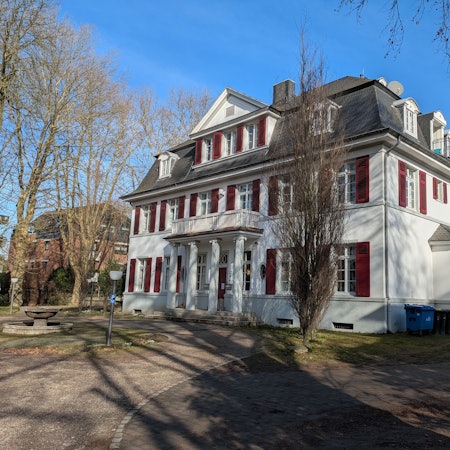 Ein historisches Gebäude in Opladen.