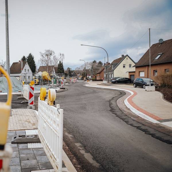 Hitdorfer Straße/Ringstraße - hier soll ein Kreisverkehr hin