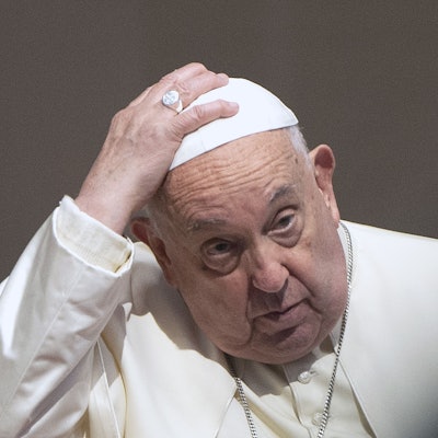 Papst Franziskus steht der Heiligen Messe zum Gedenken an die im Laufe des Jahres verstorbenen Kardinäle und Bischöfe im Petersdom vor.