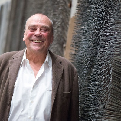 ZERO-Künstler Günther Uecker steht am 05.02.2015 in Düsseldorf (Nordrhein-Westfalen) in den Räumen seiner Ausstellung im K20 der Kunstsammlung NRW.