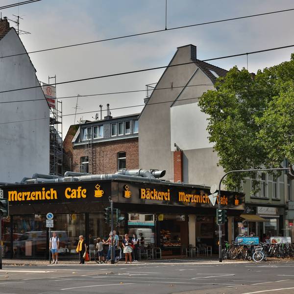 17.08.2022
Köln:
Baulücken in Sülz
Kreuzung Luxemburger Straße/Sülzburgstraße
Foto:Martina Goyert