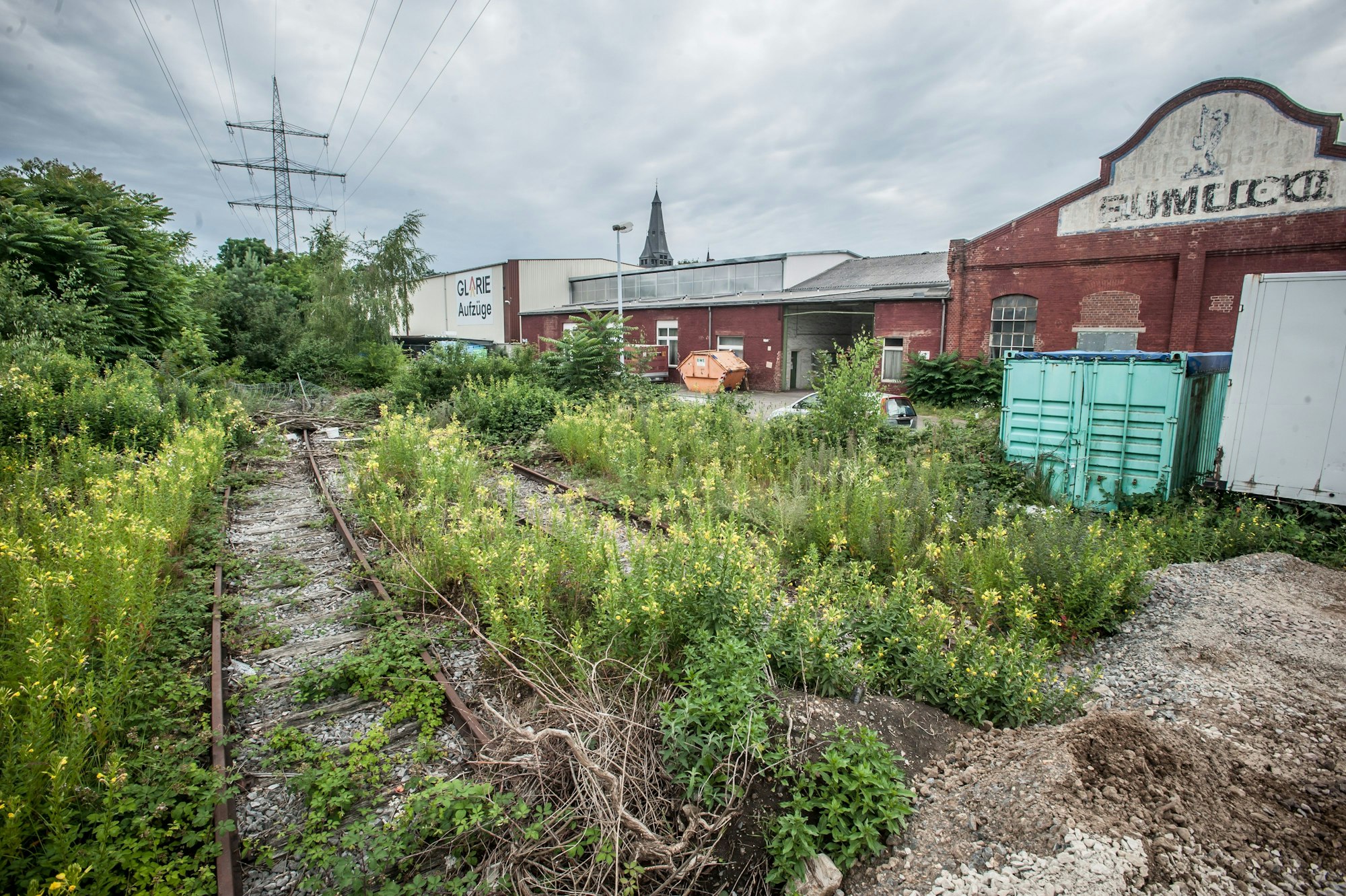 Gleisanschluss ehem. Eumuco. Stillgelegt. Foto: Ralf Krieger