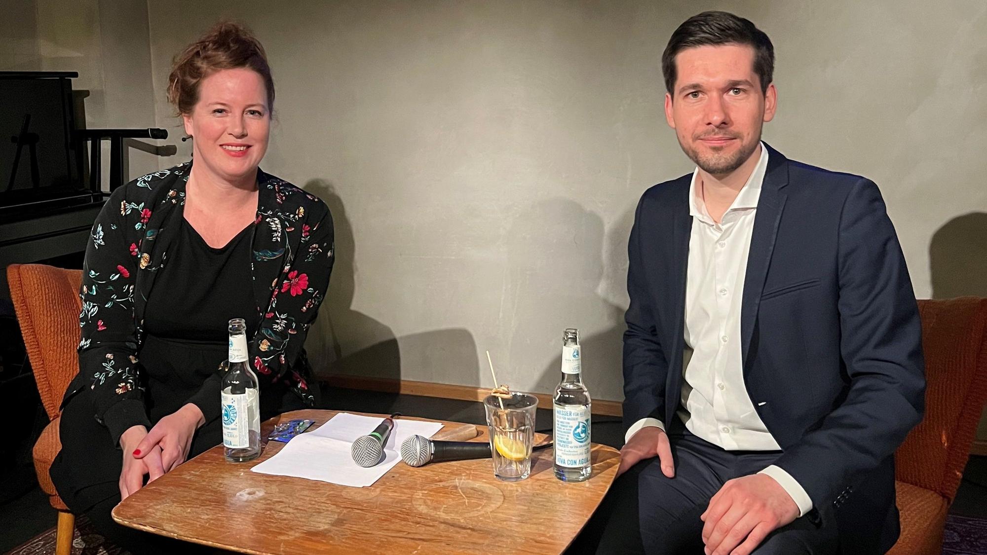 Sarah Brasack und Vassili Golod, LIve-Podcast Wohngemeeinschaft