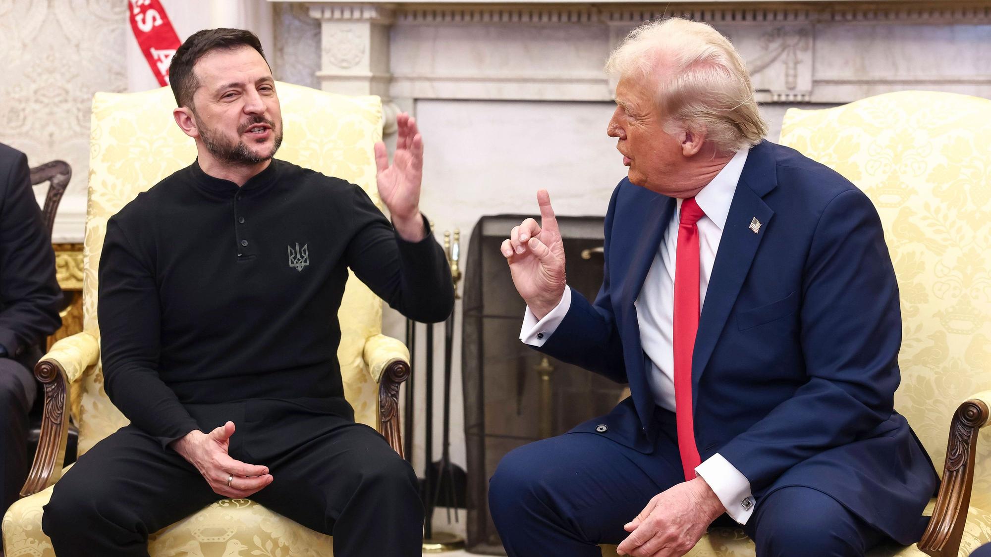 March 03, 2025: U.S. President DONALD TRUMP has paused all military aid to Ukraine following his clash with Ukrainian President VOLODYMYR ZELENSKY last week, a White House official said on Monday. FILE PHOTO SHOT ON: February 28, 2025, Washington, District Of Columbia, USA: US President Donald Trump R meets with Ukrainian President Volodymyr Zelensky L in the Oval Office of the White House in Washington, DC. Zelensky is in Washington to sign the framework of a deal, pushed by President Trump, to share Ukraine s mineral wealth with the US. Washington USA - ZUMAs152 20250228_new_s152_048 Copyright: xJimxLoScalzox-xPoolxviaxCNPx