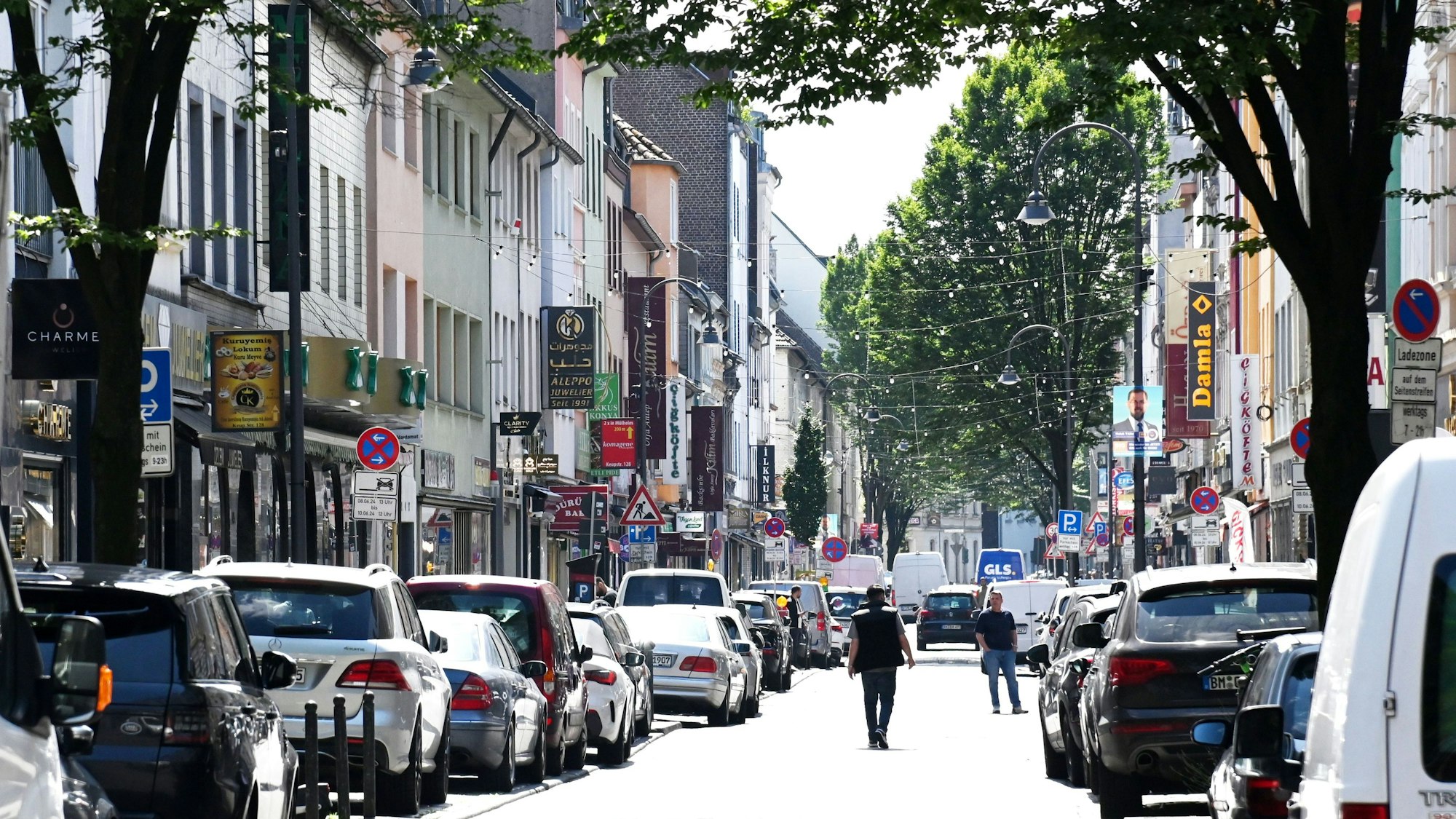 An der Keupstraße hat ein Mann einen 36-Jährigen mit einem Messer schwer verletzt. (Archivbild)