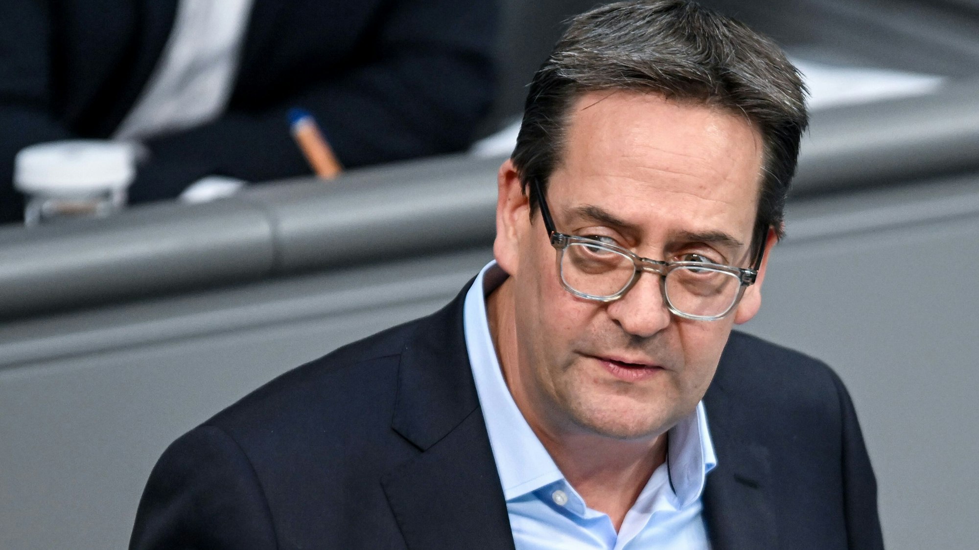 Markus Herbrand, finanzpolitischer Sprecher der FDP-Bundestagsfraktion, spricht im Plenarsaal im Deutschen Bundestag.