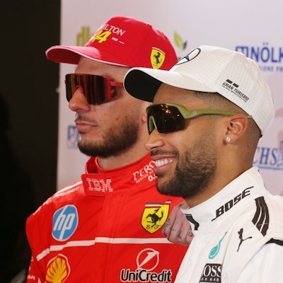 1.FC Köln, Karnevalssitzung, von links: Leart Pacarada, Linton Maina (1. FC Köln), 25.02.2025 Bild: Herbert Bucco