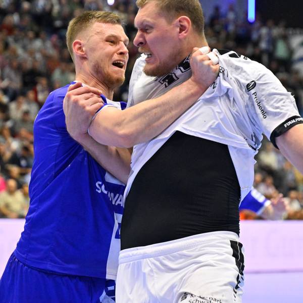Szene aus einem Handballspiel