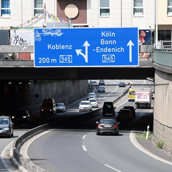 Die Anschlussstelle der A565 in Bonn Poppelsdorf.