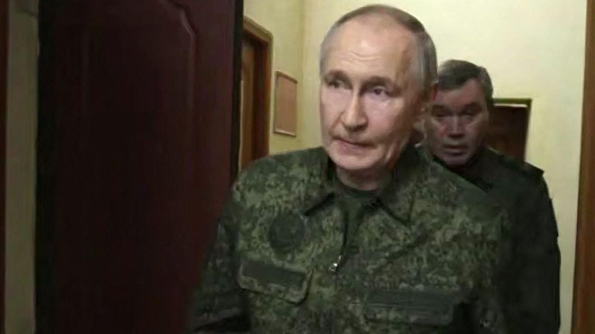 Wladimir Putin bei seinem Besuch in der russischen Grenzregion Kursk. (Archivbild)