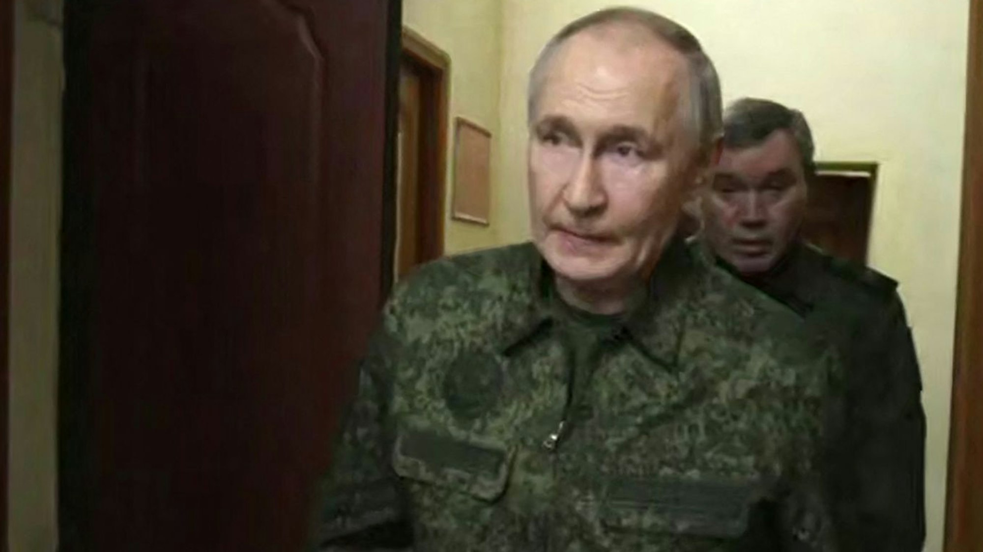 Wladimir Putin bei seinem Besuch in der russischen Grenzregion Kursk. (Archivbild)