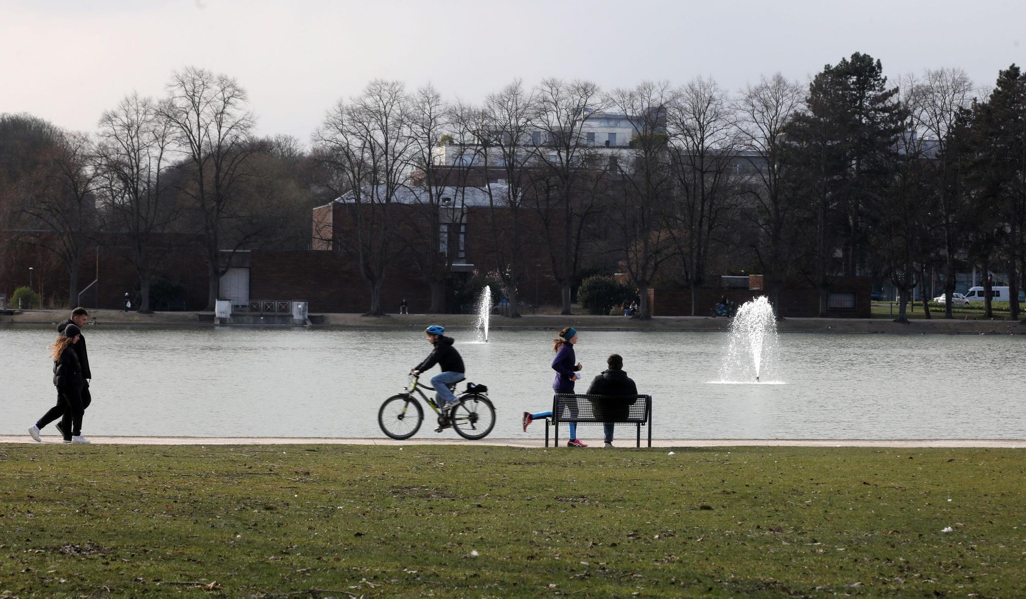 Der Aachener Weiher in Köln