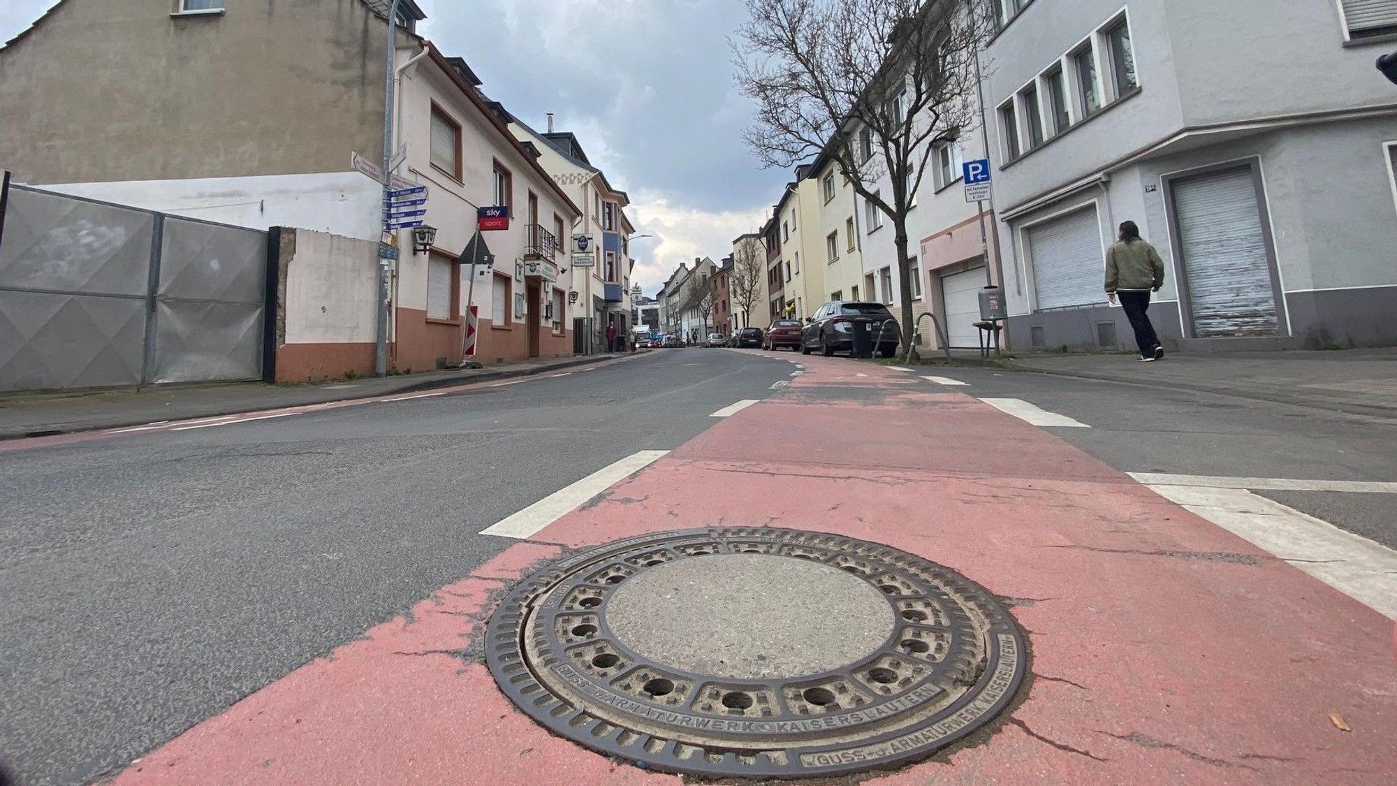 Zu sehen ist die Bonnstraße.