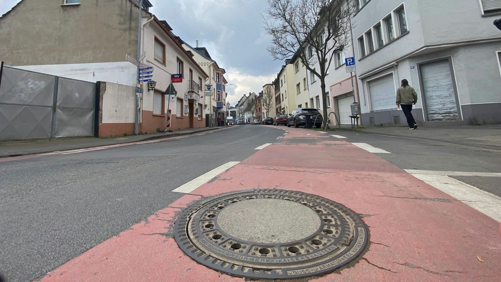 Zu sehen ist die Bonnstraße.