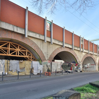 Bahnbögen in der Hüttenstraße