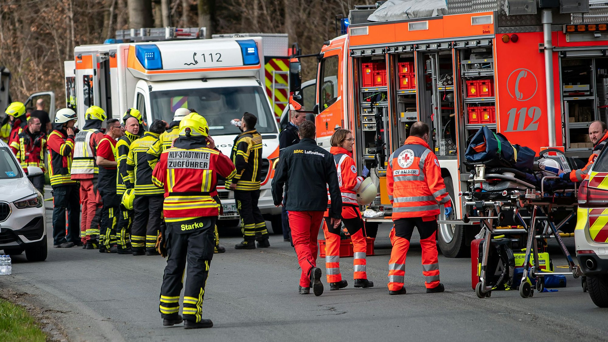 Trotz umgehend eingeleiteter Rettungsmaßnahmen (Symbolfoto) konnte das Leben des 17-Jährigen nicht gerettet werden.