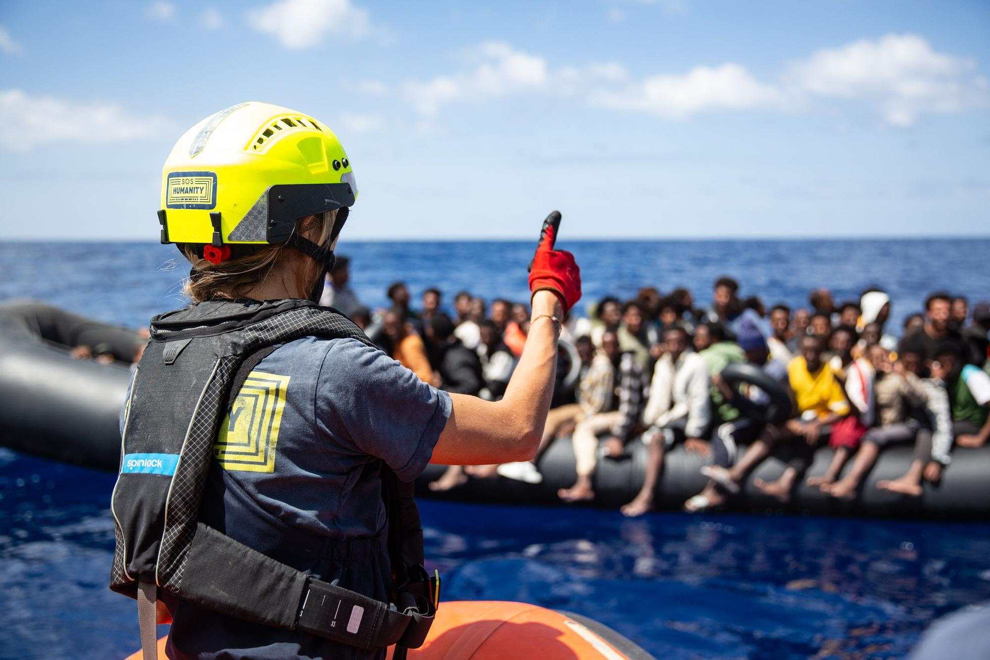 Seenotretter von SOS Humanity im Einsatz