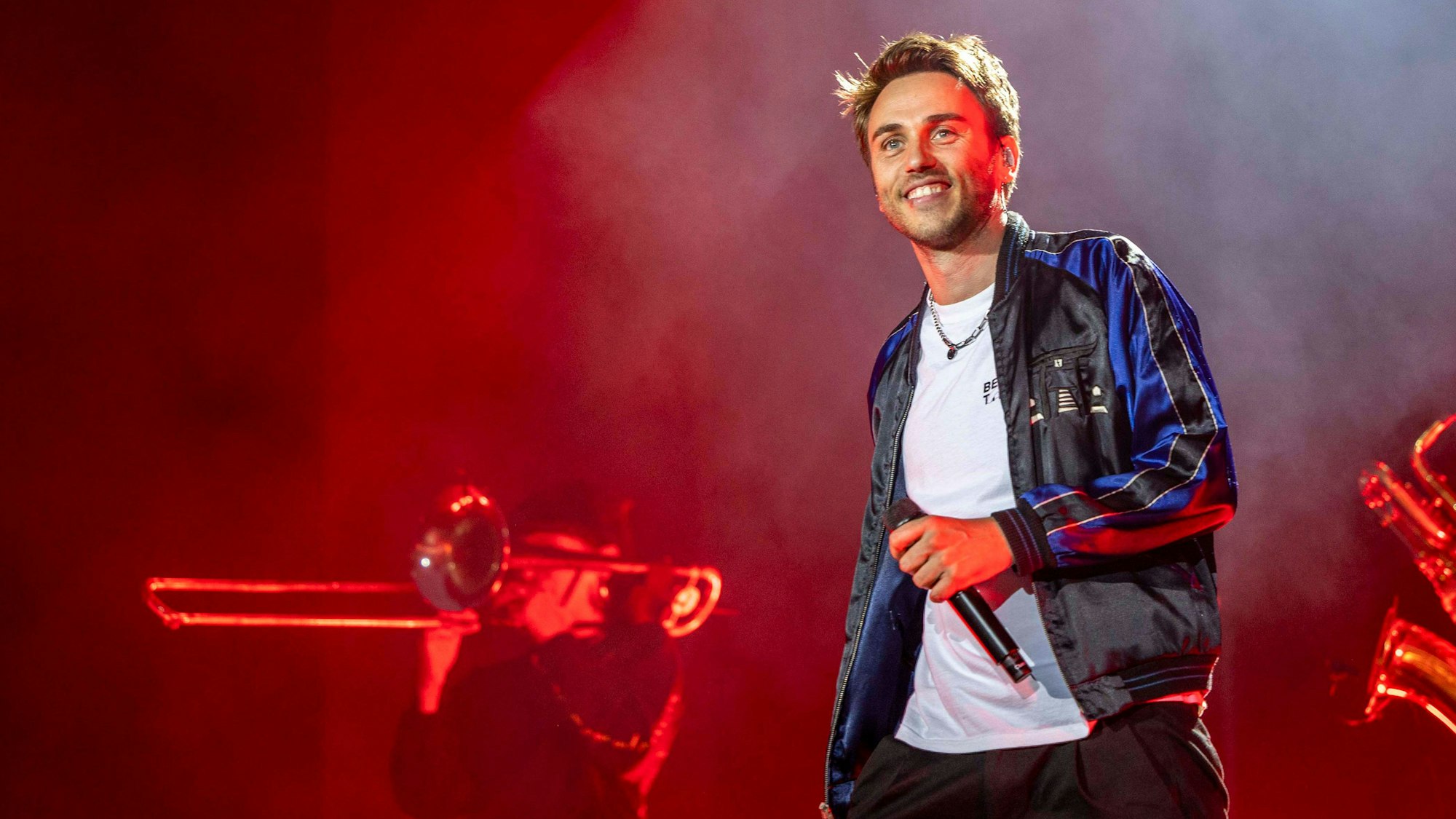 Clueso wird 2026 in der Lanxess Arena auftreten.