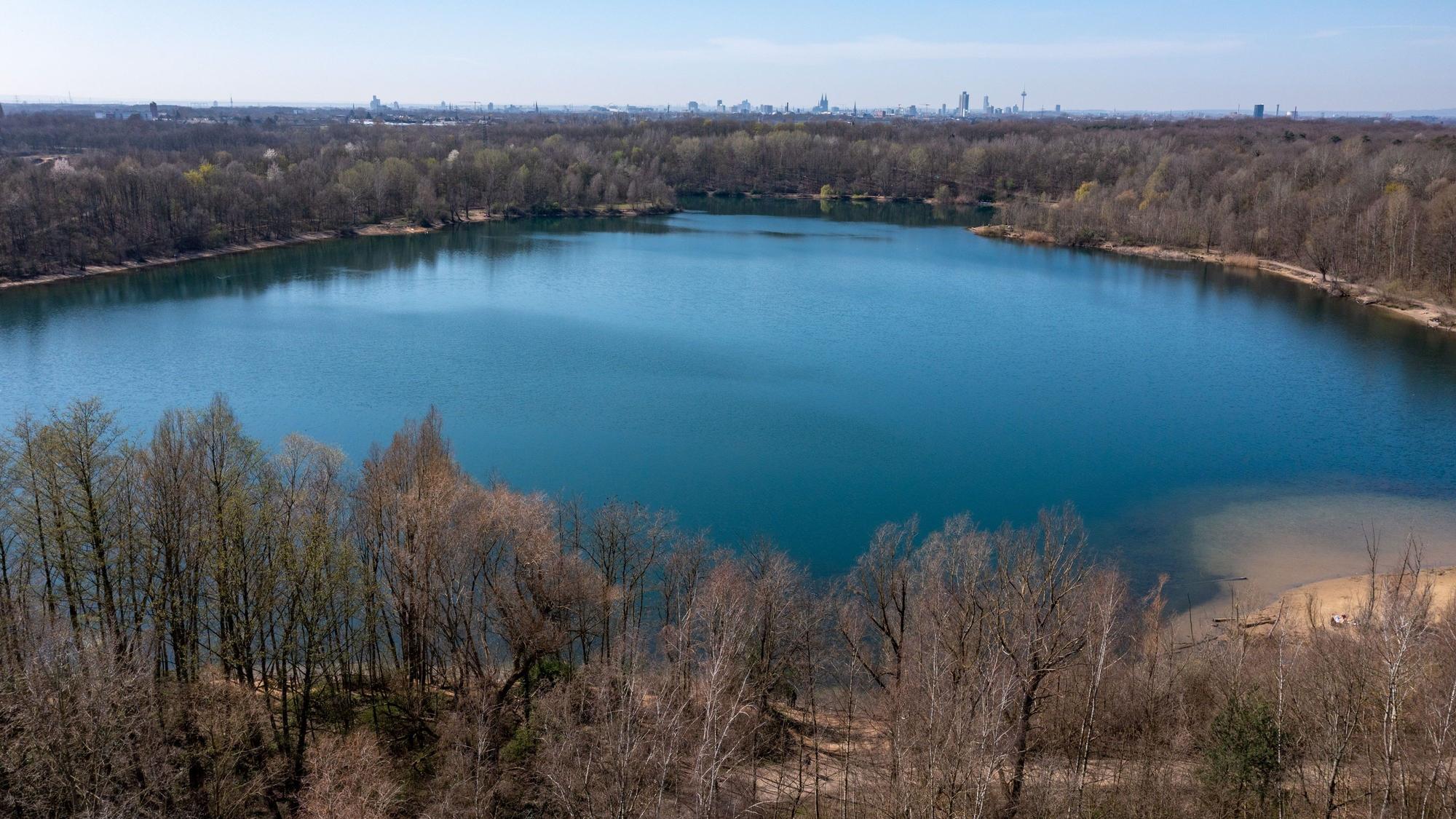 Luftaufnahme vom Höhenfelder See
