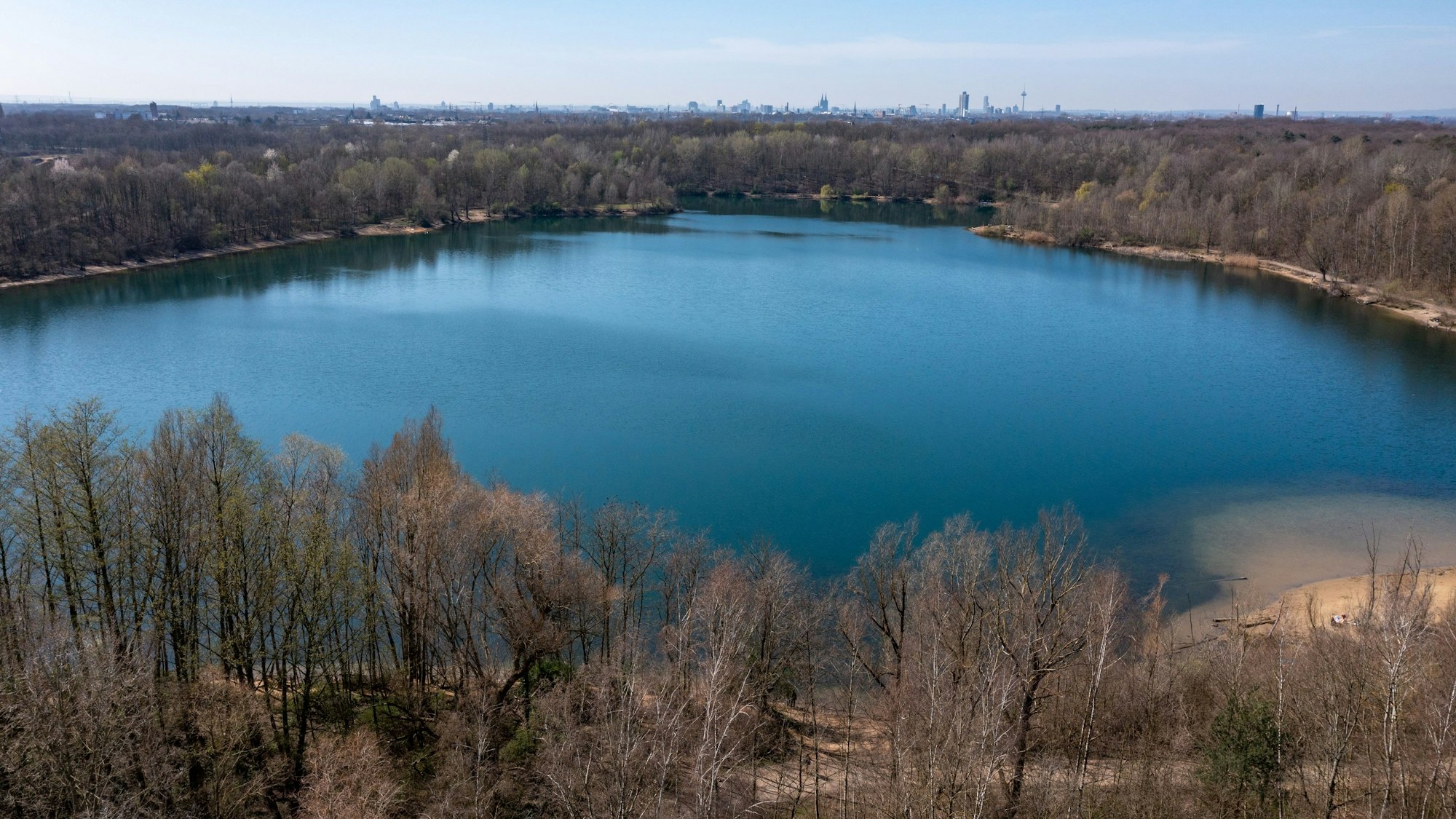 Luftaufnahme vom Höhenfelder See